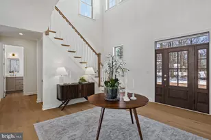 105 Lexington Mnr, Glenmoore, PA 19343 - Photo 3