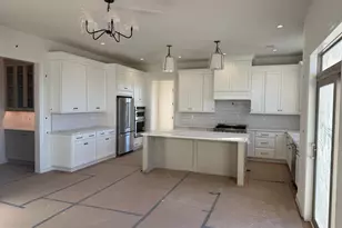 105 Lexington Mnr, Glenmoore, PA 19343 - Photo 3