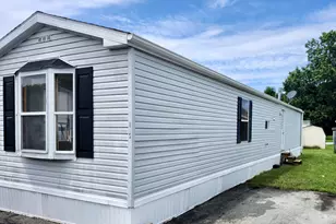 885 Buttonwood Ave, Spring City, PA 19475 - Photo 3