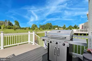 1101 Carpenter Dr, Coatesville, PA 19320 - Photo 15