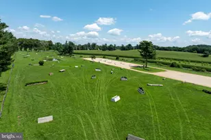 1560 W Doe Run Rd, Kennett Square, PA 19348 - Photo 9