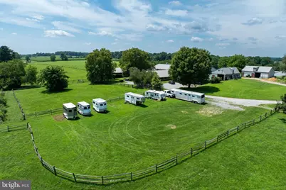 1560 W Doe Run Road, Kennett Square, PA 19348 - Photo 5