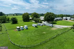 1560 W Doe Run Rd, Kennett Square, PA 19348 - Photo 5