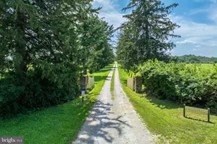 1560 W Doe Run Rd, Kennett Square, PA 19348 - Photo 3