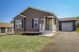 143 Minch Rd, Parkesburg, PA 19365 - Photo 1