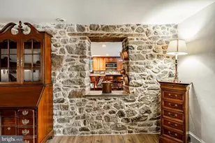 59 E Main St, Elverson, PA 19520 - Photo 9