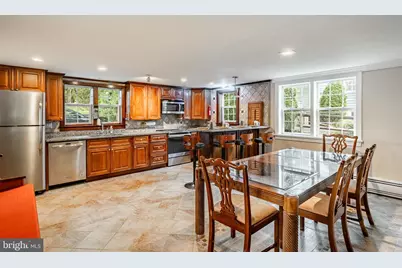 59 E Main Street, Elverson, PA 19520 - Photo 11