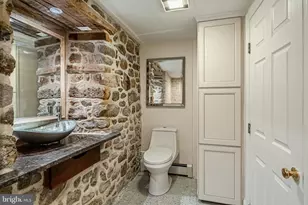 59 E Main St, Elverson, PA 19520 - Photo 25