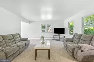 746 W Hoffecker Rd, Pottstown, PA 19465 - Photo 7