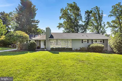 418 School Lane, Wayne, PA 19087 - Photo 1