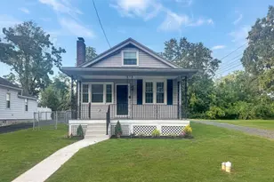 1027 Riverside Dr, Pottstown, PA 19465 - Photo 1