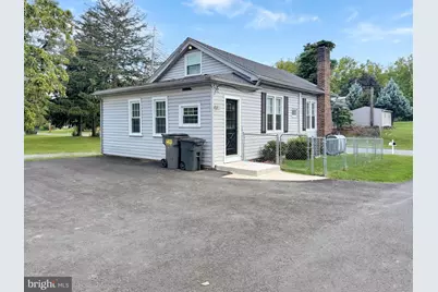 1027 Riverside Drive, Pottstown, PA 19465 - Photo 3