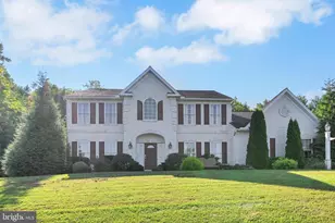 14 Blue Spruce Dr, Honey Brook, PA 19344 - Photo 1