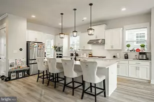 155 Lotus Ln, Malvern, PA 19355 - Photo 17