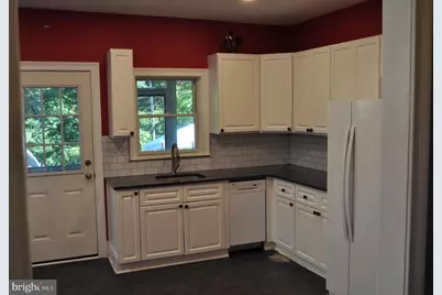 256 Chestnut Street, Spring City, PA 19475 - Photo 3