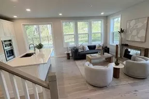 14 Grayson Ln, Downingtown, PA 19335 - Photo 3