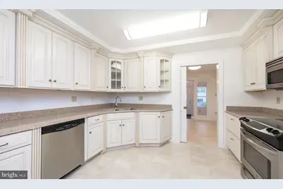 529 W Uwchlan Avenue, Downingtown, PA 19335 - Photo 5