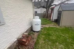 21 Grant St, Phoenixville, PA 19460 - Photo 5