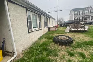 21 Grant St, Phoenixville, PA 19460 - Photo 13