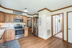 17 Oaklawn Dr, Parkesburg, PA 19365 - Photo 9