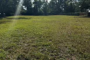 910 Township Line Rd, Phoenixville, PA 19460 - Photo 1