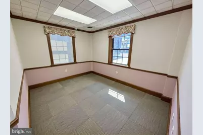 24 S 3rd Street #102, Oxford, PA 19363 - Photo 21