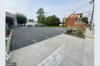 24 S 3rd Street #105, Oxford, PA 19363 - Photo 11