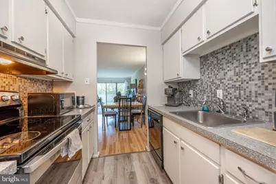 650 Summit House #650, West Chester, PA 19382 - Photo 9