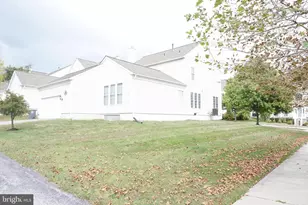 1403 Hampshire Ln, Chester Springs, PA 19425 - Photo 31