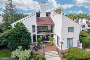 2 Ile Dhuyere, Devon, PA 19333 - Photo 55