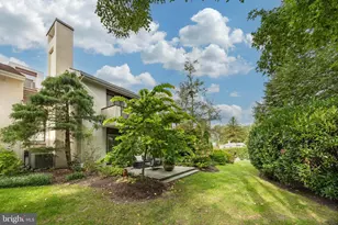 2 Ile Dhuyere, Devon, PA 19333 - Photo 53