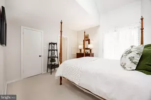 2 Ile Dhuyere, Devon, PA 19333 - Photo 25