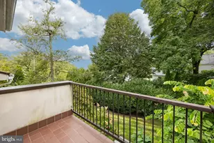 2 Ile Dhuyere, Devon, PA 19333 - Photo 51