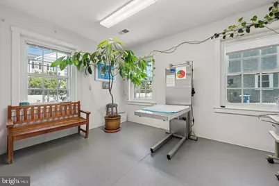 1058 Lancaster, Berwyn, PA 19312 - Photo 11