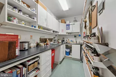 1058 Lancaster, Berwyn, PA 19312 - Photo 19