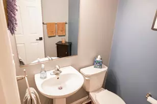 210 Spring Ln, West Chester, PA 19380 - Photo 17