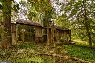 36 Rabbit Run Rd, Malvern, PA 19355 - Photo 3