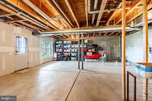 297 N Caldwell Cir, Downingtown, PA 19335 - Photo 25