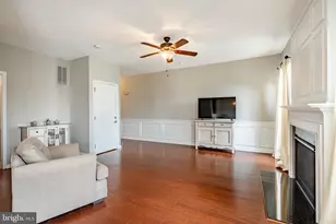 297 N Caldwell Cir, Downingtown, PA 19335 - Photo 7