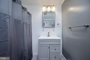 100 Warwick Rd, Elverson, PA 19520 - Photo 25