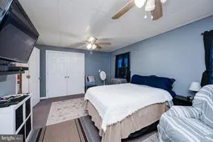 100 Warwick Rd, Elverson, PA 19520 - Photo 27