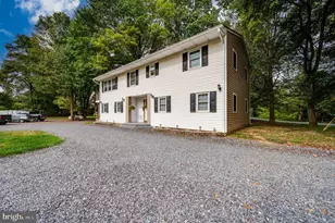 100 Warwick Rd, Elverson, PA 19520 - Photo 7