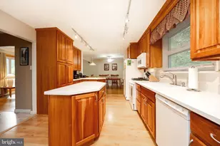 208 Morris Rd, Exton, PA 19341 - Photo 3