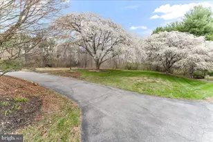 102 Knoxlyn Farm Dr, Kennett Square, PA 19348 - Photo 13