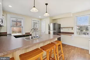 312 St Marys St, Phoenixville, PA 19460 - Photo 9