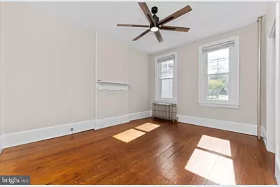 345 Hall Street, Phoenixville, PA 19460 - Photo 5