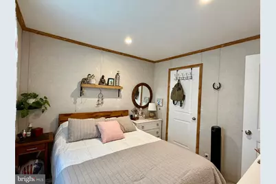 13 2nd Street, Phoenixville, PA 19460 - Photo 11