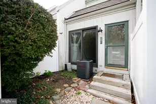 573 Summit House, West Chester, PA 19382 - Photo 1