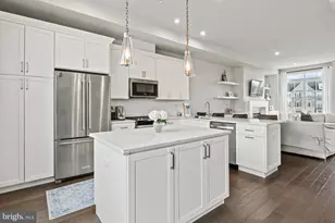 637 Burcham St, Phoenixville, PA 19460 - Photo 11