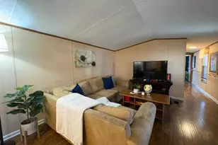 111 Imperial Dr, Coatesville, PA 19320 - Photo 5